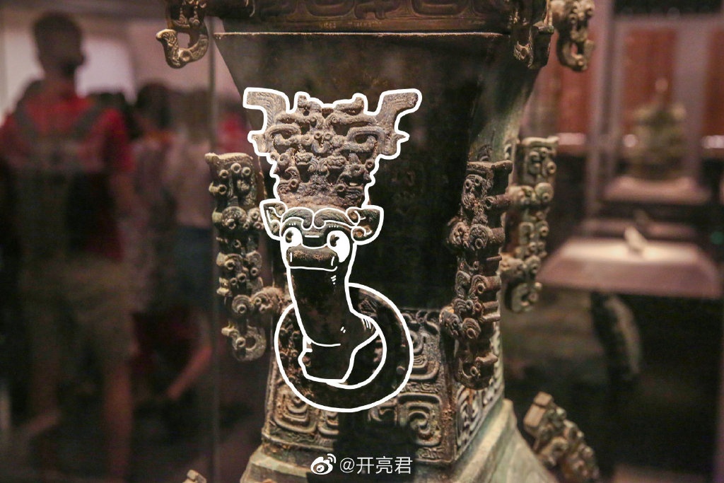 青铜器■多亏90后帅哥脑洞大开，网友：我终于看清了青铜器！