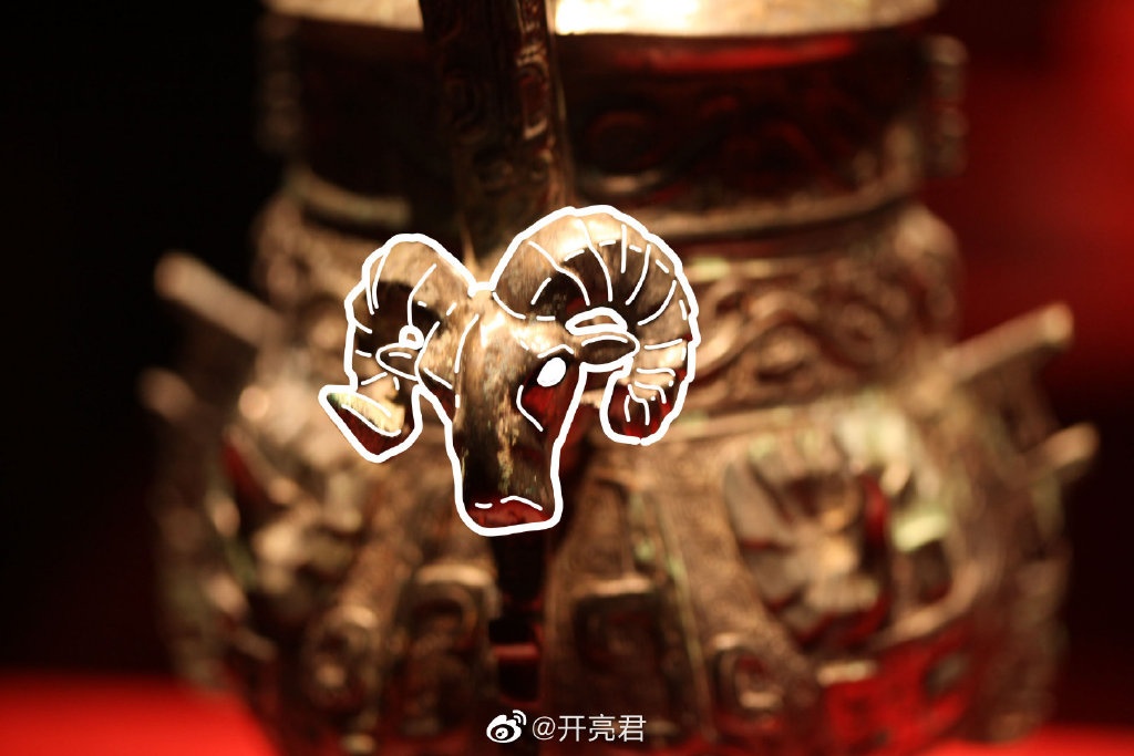 青铜器■多亏90后帅哥脑洞大开，网友：我终于看清了青铜器！