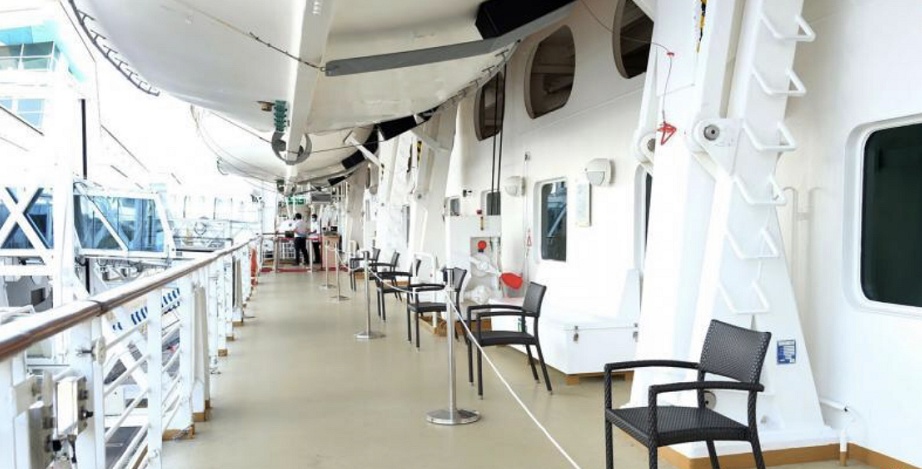 『肺炎』?新加坡将两邮轮作为宿舍安置新冠肺炎痊愈外籍工人