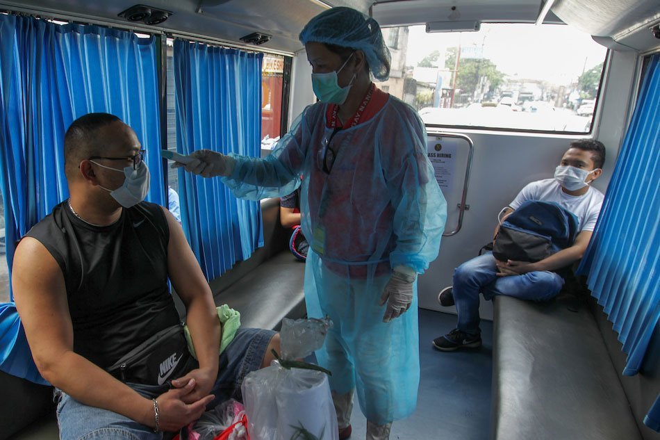 [央视新闻]菲律宾新增156例新冠肺炎确诊病例 累计8928例