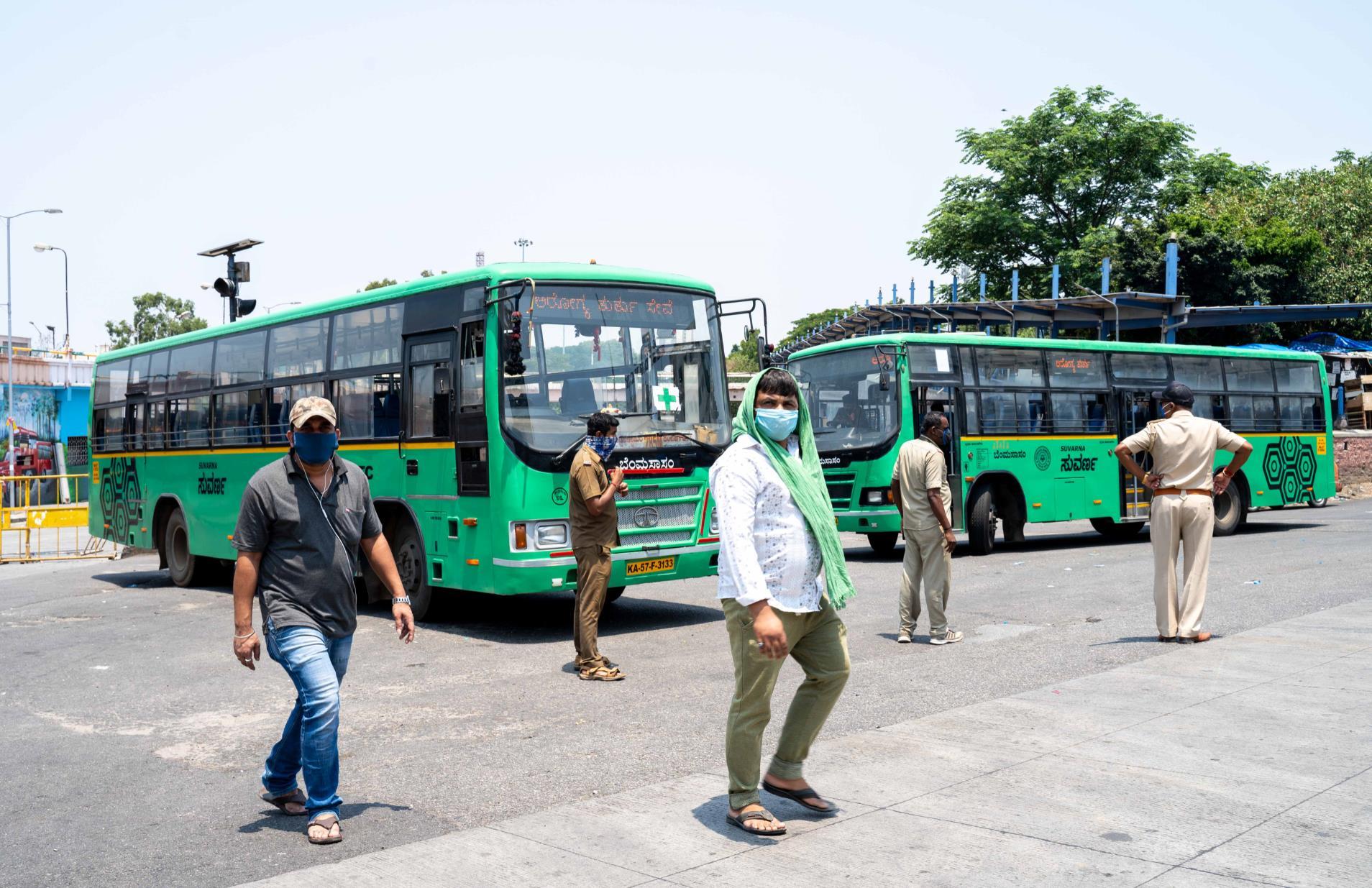「国际社会」印度返乡劳工乘车被收双倍票价 政府已要求降价