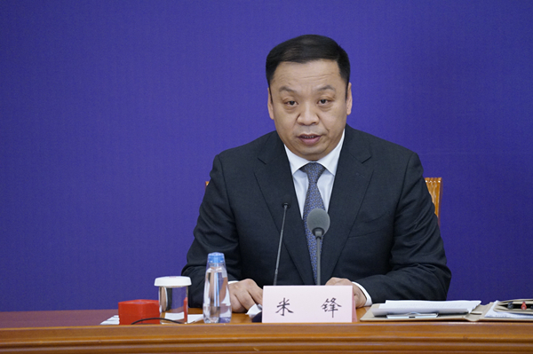 时政：国家卫生健康委：各地迎来返程高峰 应始终做好个人防护