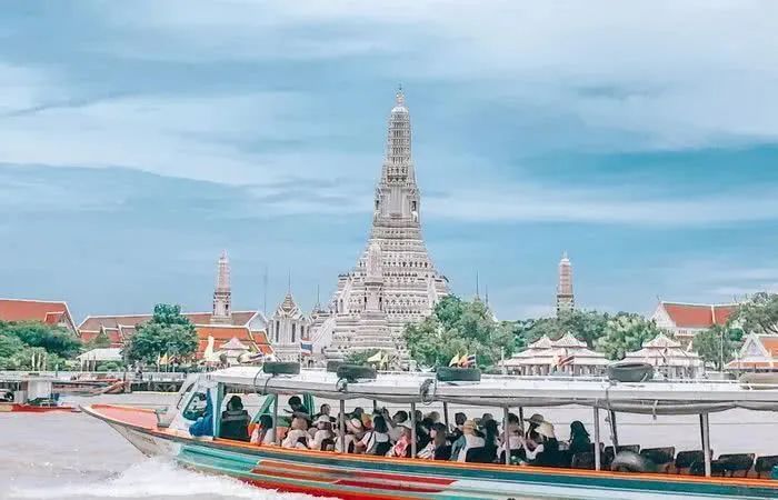 「国际」全球多地解封 专家警告美国勿盲目复工