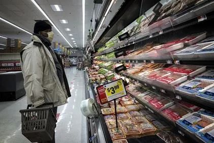 「国际」全球多地解封 专家警告美国勿盲目复工