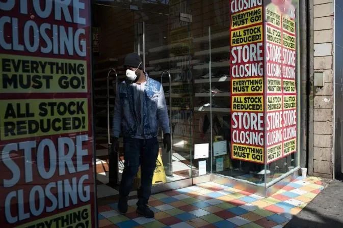 「国际」全球多地解封 专家警告美国勿盲目复工