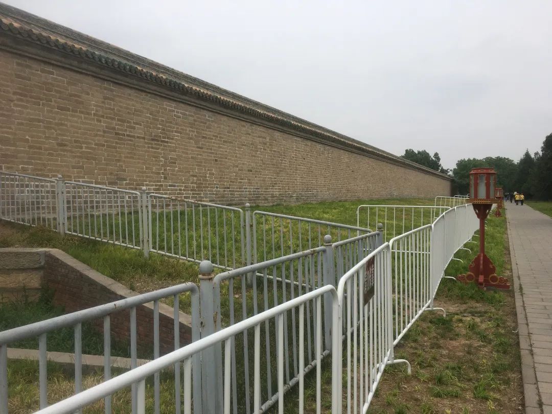 社会为防再有人“手欠”，天坛公园用了这些新招→