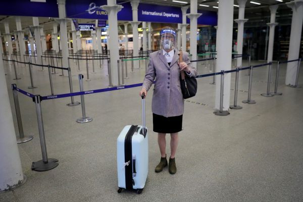 疫情战疫：观察与镜鉴 | 英国新冠死亡病例为何大幅上升？