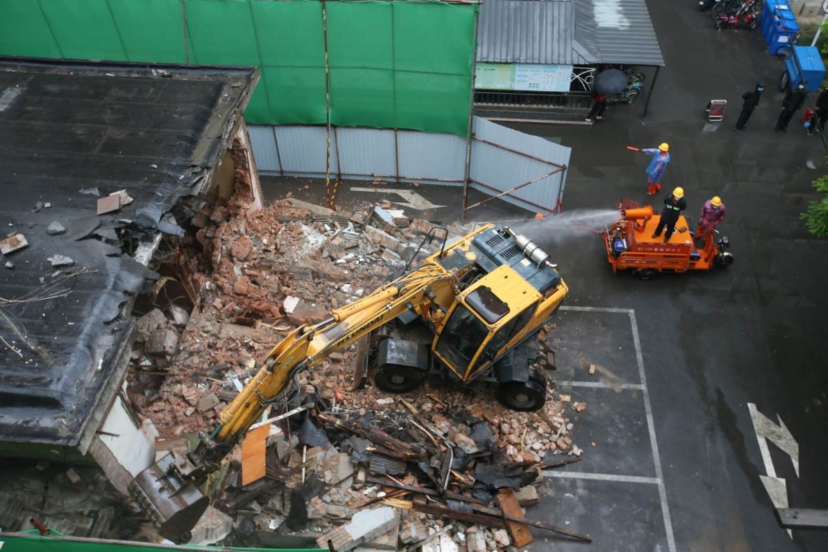 什刹海什刹海地区今年拆违1.2万平方米，涉及10处院落