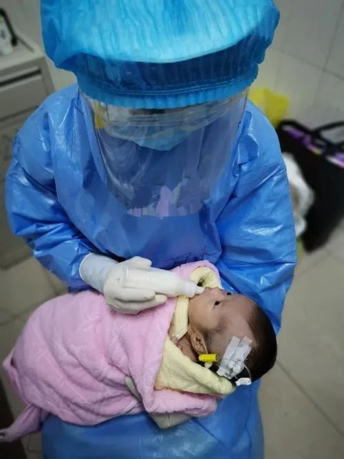 正能量【致敬暖医】谢谢你们给我最温暖的爱