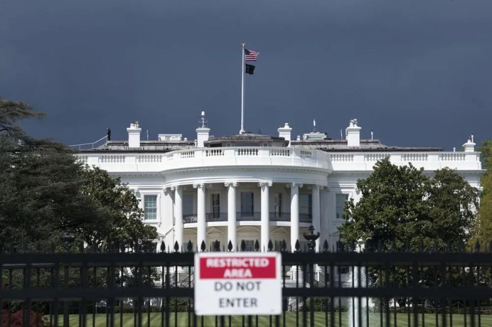 白宫白宫官员：“现在去白宫上班感到害怕”