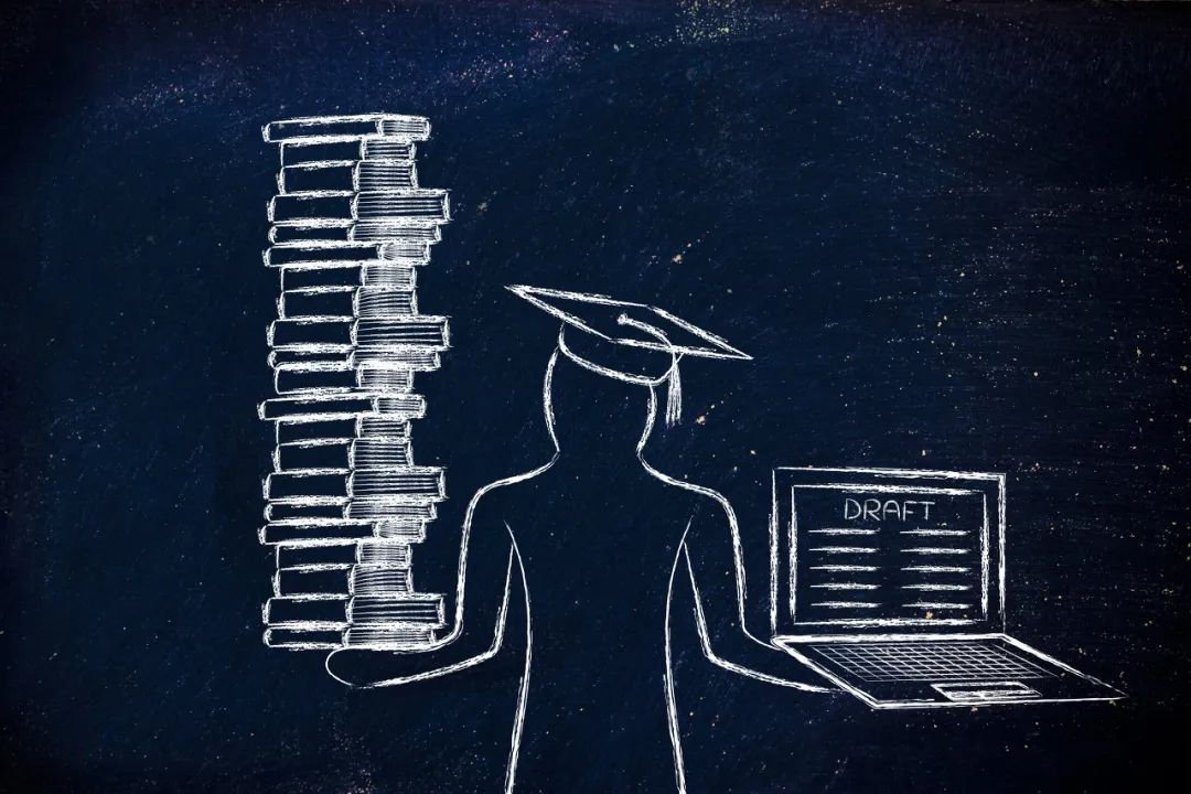 研究生中传研究生跳楼身亡，疑因导师不同意送审论文，同院教师肯定其学术水平