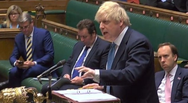 疫情英首相否认应对养老院疫情时反应迟缓：死亡率正下降