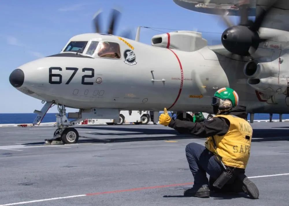 疫情疫情之下 多国拿军费开刀？