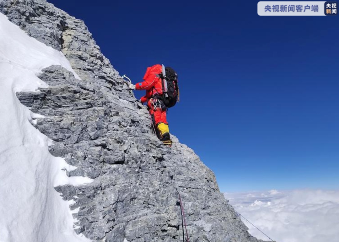 户外运动今日，进发！明日，攻顶！