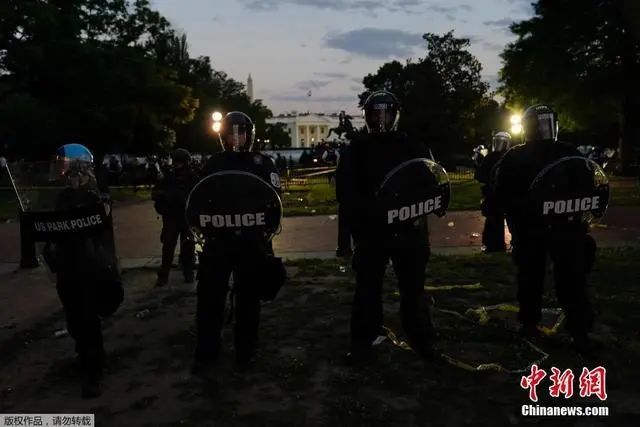 白宫|白宫之外，国民警卫队启动！美媒：美国已陷入危机