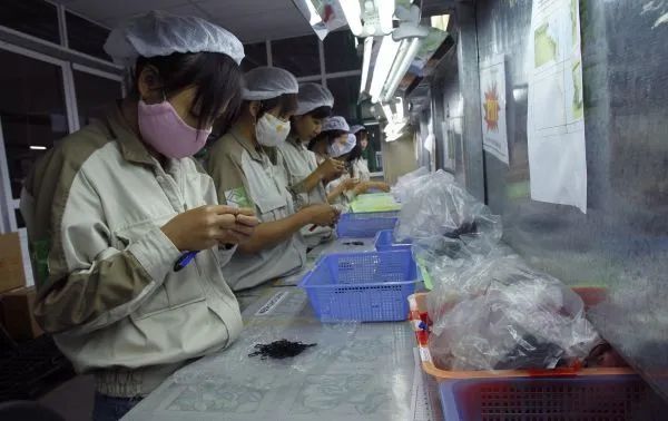 国际|外媒：越南努力恢复经济 这些因素或助其吸引外资