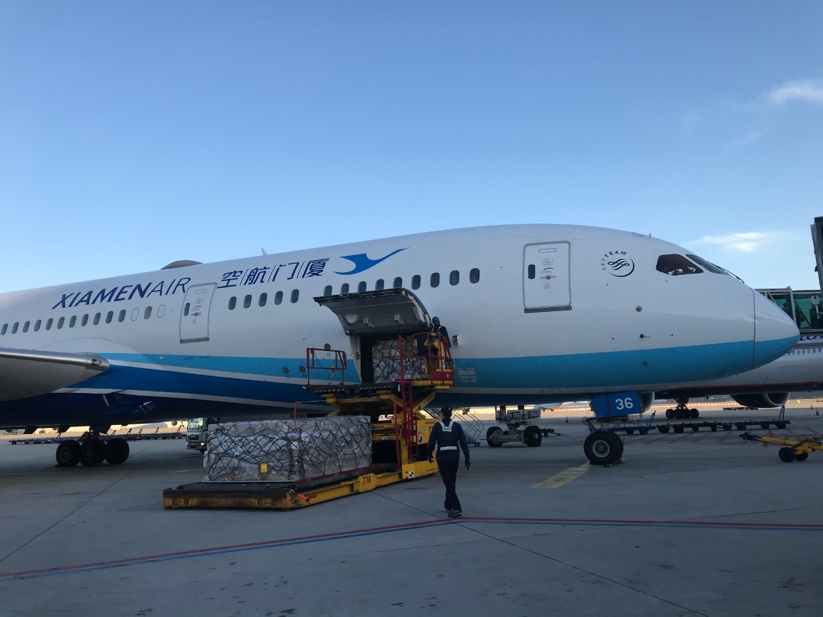 民用航空|最暖心“延误”：航班主动推迟7小时起飞，保96名同胞回国