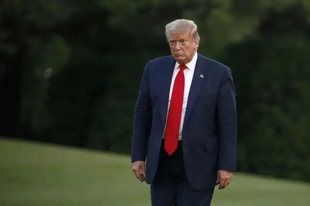 白宫|尴尬，美国司法部长一不小心说漏嘴了……