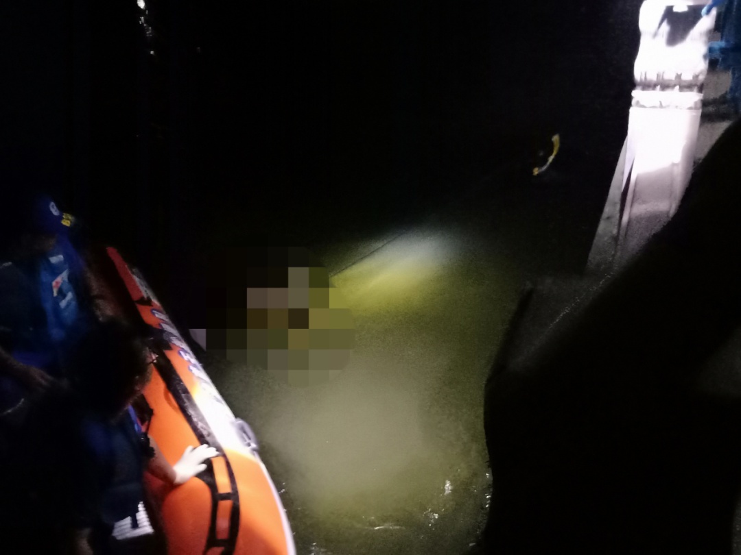 玉渊潭公园|北京玉渊潭公园附近河道野泳,一男子溺水身亡