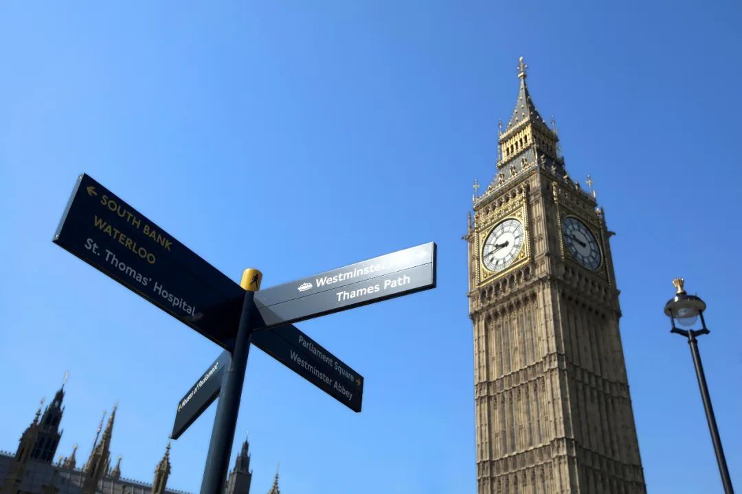 中国英国|别犯傻！英国承受不起背弃中国