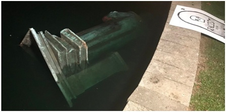 雕塑|又倒一座！美国示威者拆除哥伦布雕像：纵火并扔入湖中