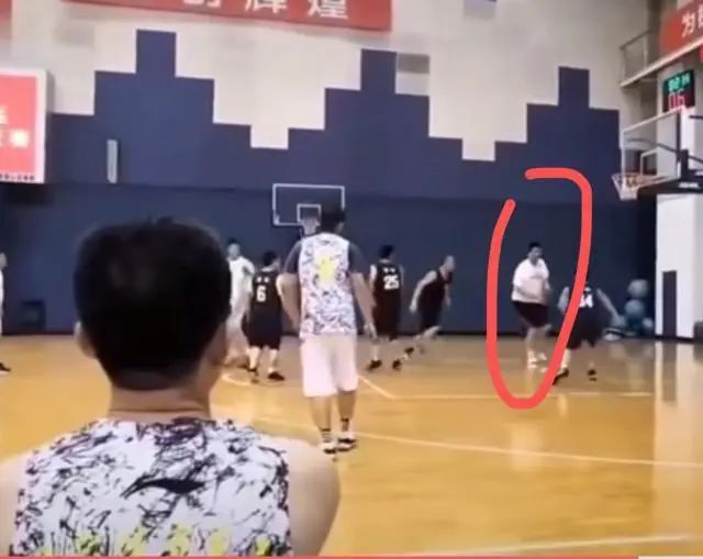 姚明|“不懂球的胖子”姚明上热搜！网友评论亮了……