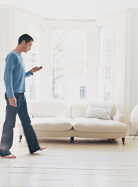 跑步机|比利时男子居家走1500公里