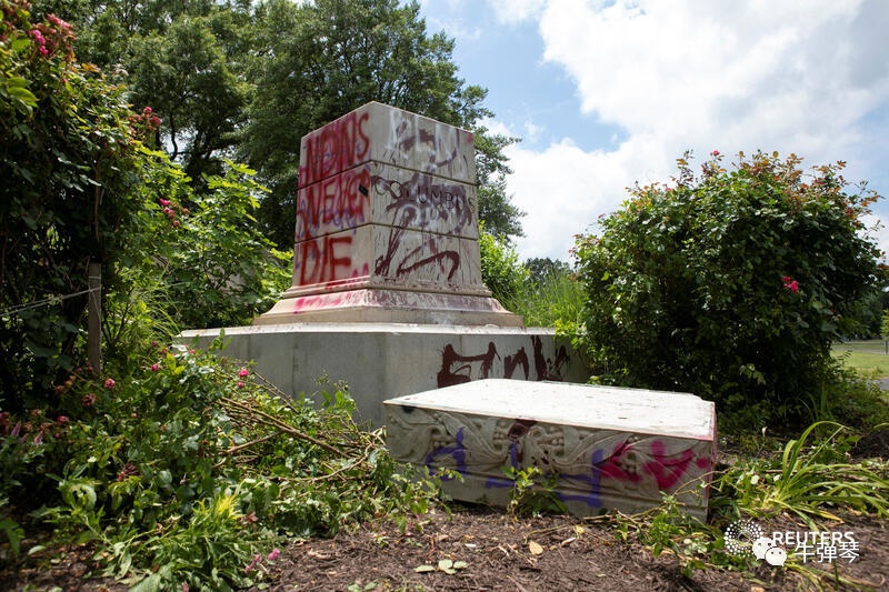 雕塑|我们又见证历史了！