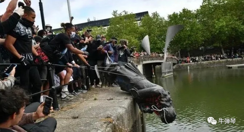 雕塑|我们又见证历史了！