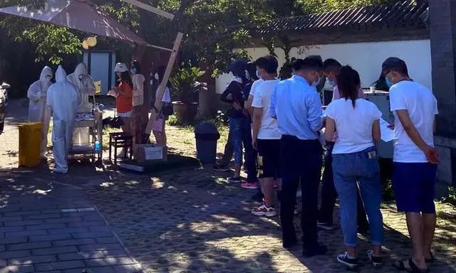 |探访北京核酸检测现场：每天可检测9万多人