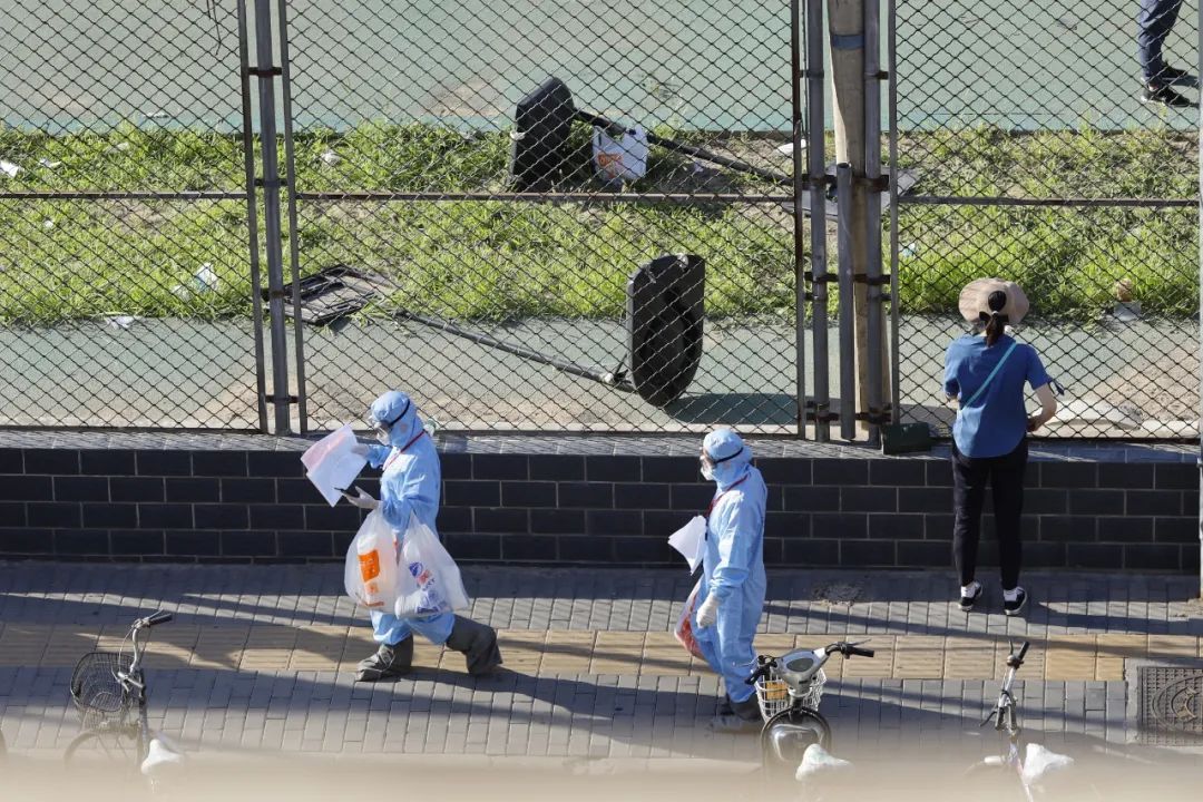 传染病|如果大家都“战时状态”，就难分轻重了，老胡建议做个限定