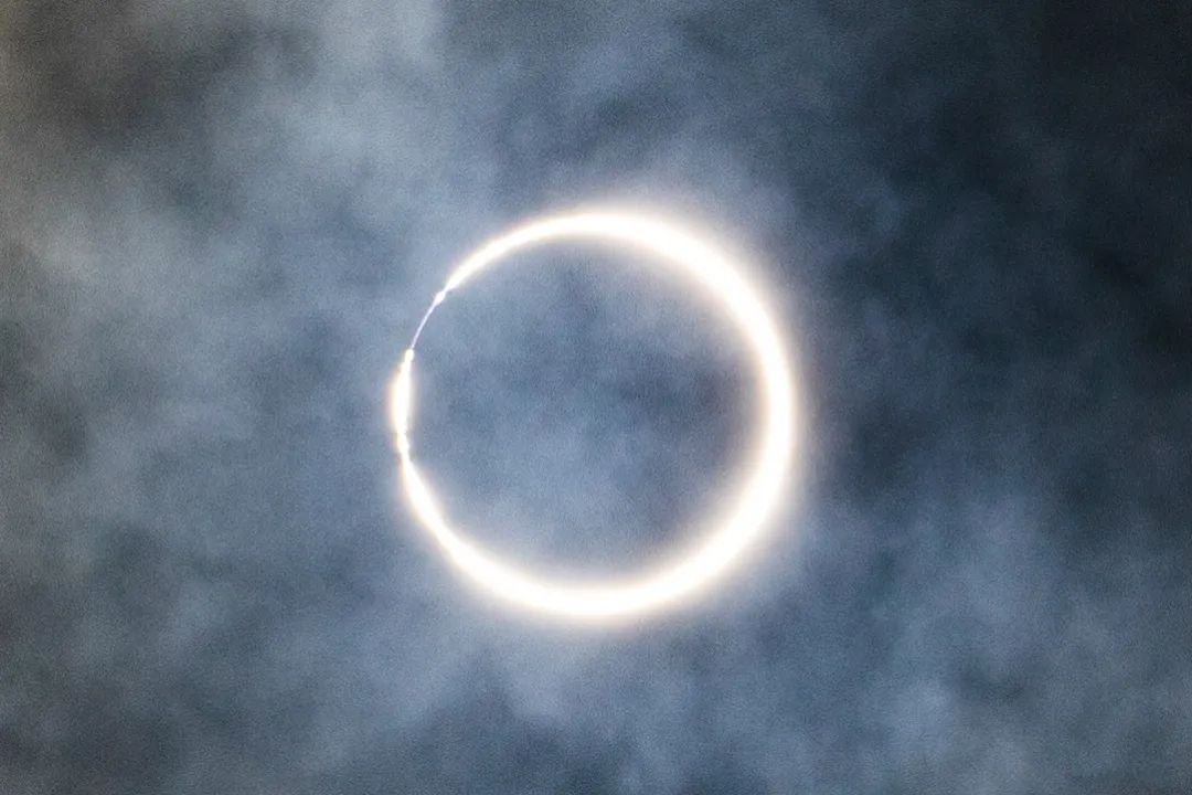 日食|高清大图！金边日食高光时刻