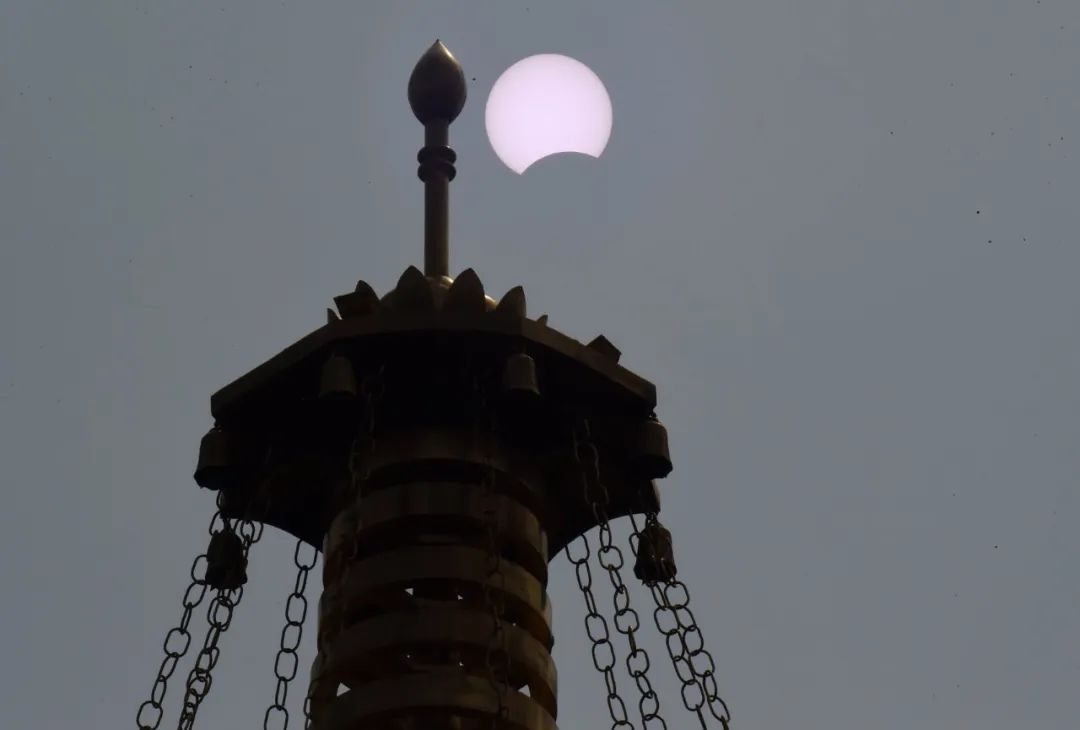 日食|高清大图！金边日食高光时刻