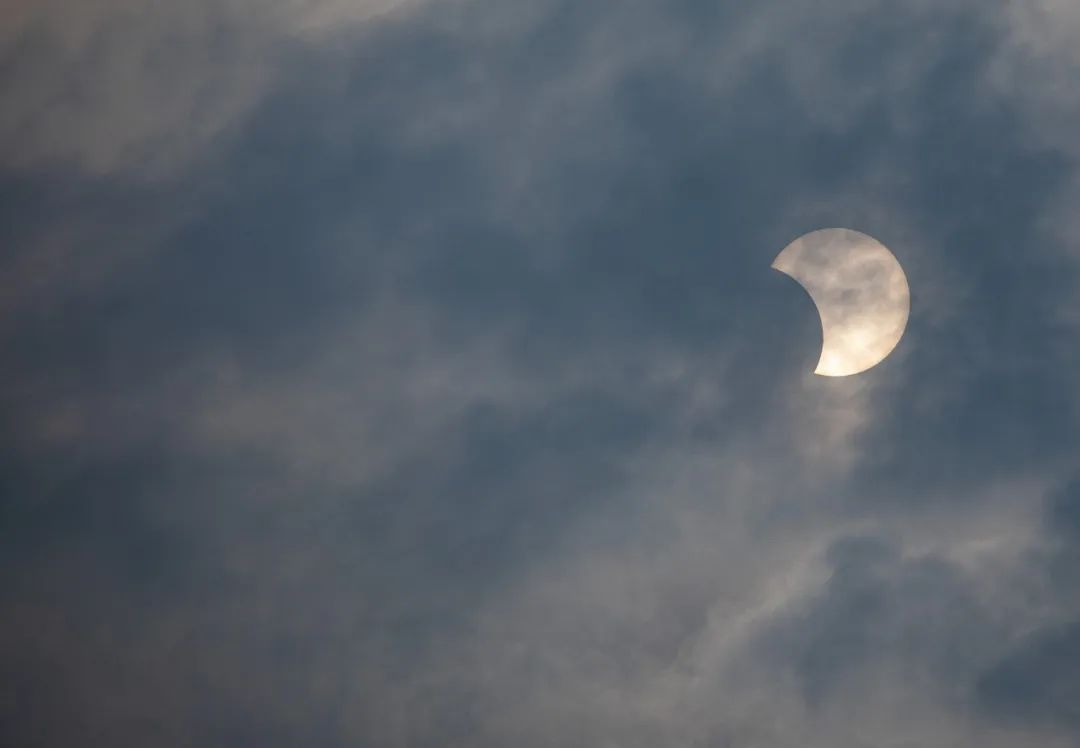 日食|高清大图！金边日食高光时刻