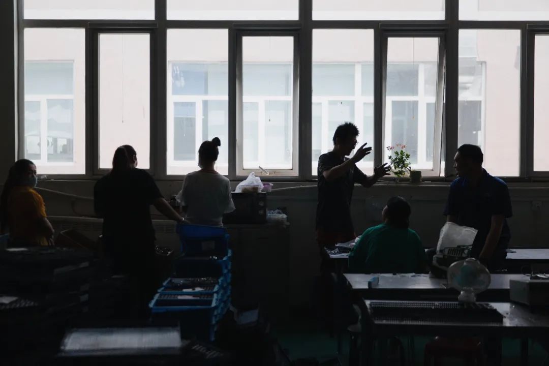 残疾女孩|坚持6年招收残疾员工，女老板：相比自己破产，更怕他们失业