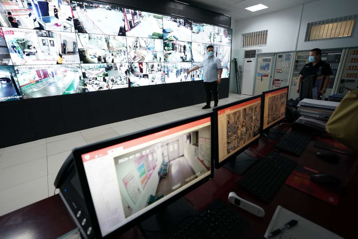 违禁品|锤子、剪刀、白酒 医院的安检门第一天就查到不少违禁品