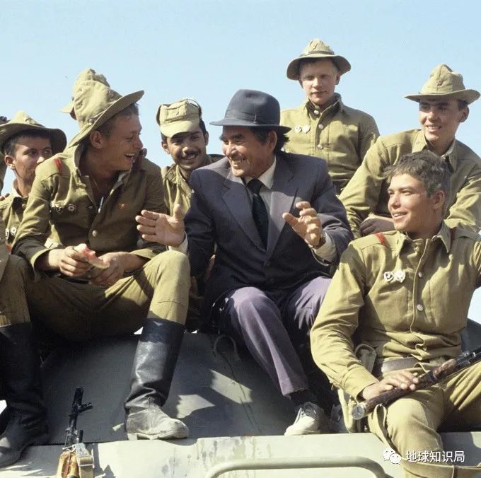 地球知识局|俄罗斯，暗中出手了