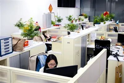 斜杠青年|她们的“斜杠”人生，不只一种精彩