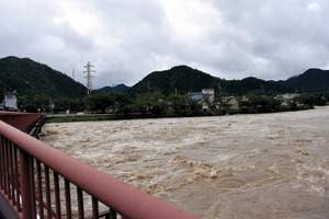 梅雨|日本暴雨范围扩大 长野和岐阜发布大雨特别警报