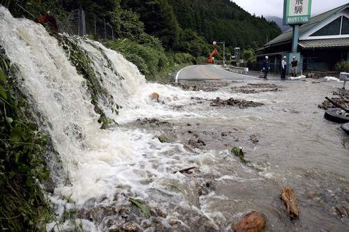 梅雨|日本暴雨范围扩大 长野和岐阜发布大雨特别警报