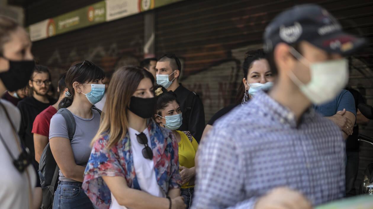 央视新闻客户端|一名在英国工作的希腊籍医生在返回希腊度假时被确诊感染新冠肺炎