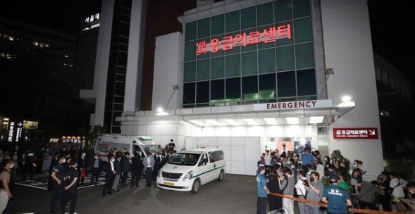 首尔|首尔市长朴元淳遗言公布,韩媒:文在寅将敬送花圈吊唁