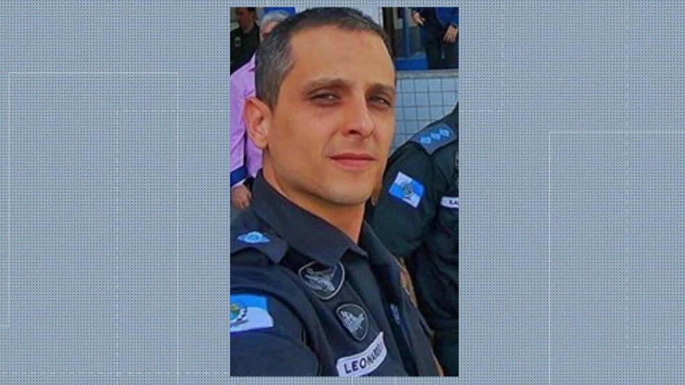 武装|巴西武装贩毒组织头目向警方自首