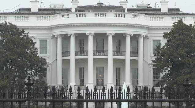 疫情|美国疫情为何失控？看了这些事就明白了