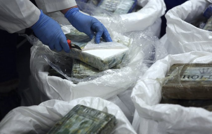 药品|加拿大警察局长协会建议：个人使用非法药物应视为合法