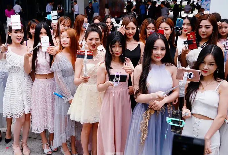 视觉志|当代社会里「审美畸形」现状。