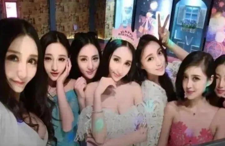 视觉志|当代社会里「审美畸形」现状。