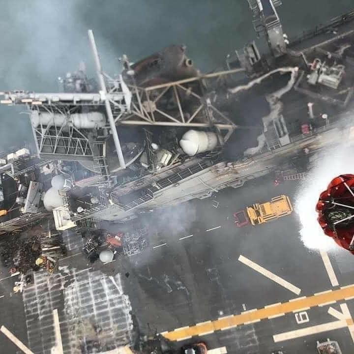 两栖攻击舰|美军两栖攻击舰被烧惨状曝光:舱内一片焦黑,舰岛顶部出现大洞