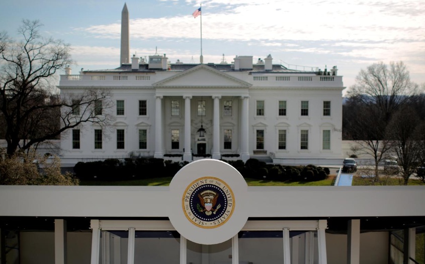 红区|美媒曝白宫“秘密”文件：18州为疫情红区 建议强制戴口罩