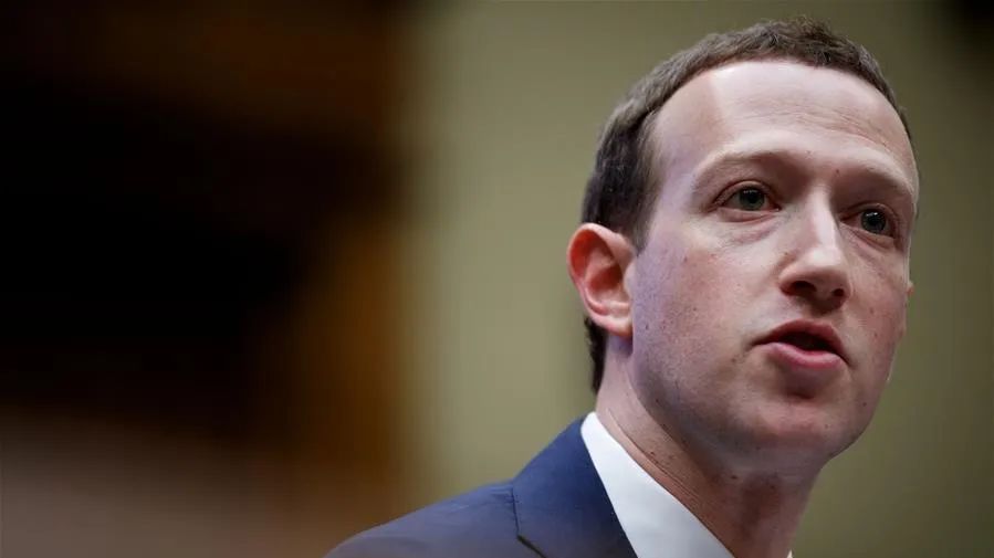 马克·扎克伯格|扎克伯格向福奇“吐槽”